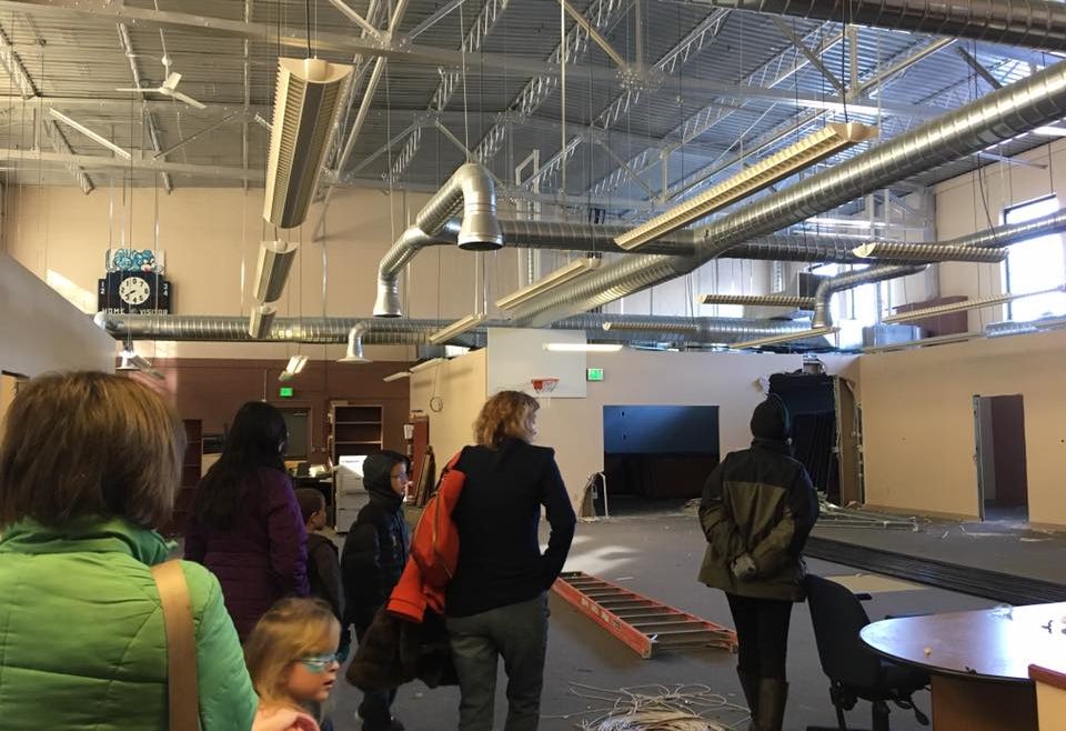 Alturas Students & teachers get an up-close look at the remodeling in their new building.